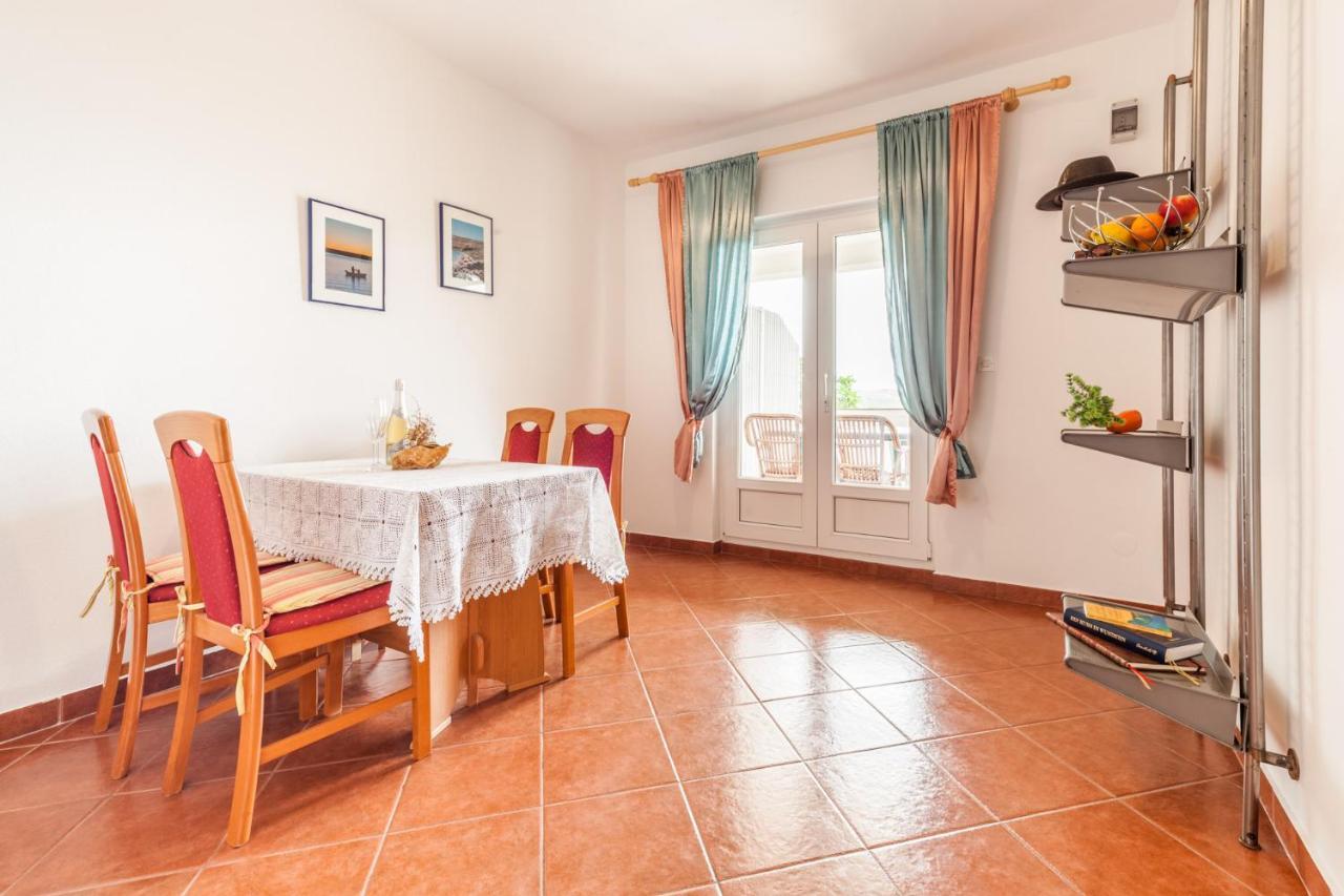 Ferienhaus Rajka Kustici Luaran gambar